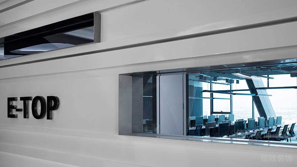 現(xiàn)代風(fēng)格商務(wù)辦公室過道空間效果圖