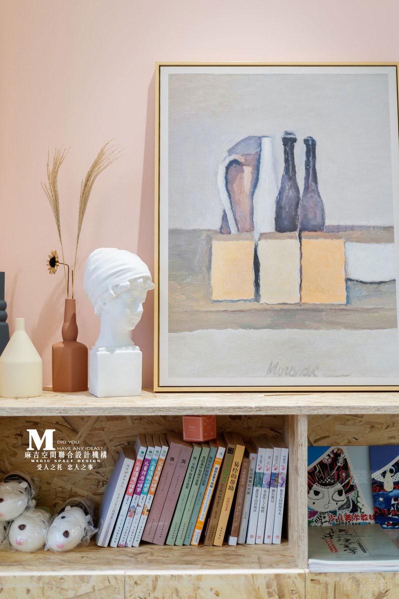 寶安西鄉(xiāng)辦公室裝修書架實(shí)景圖