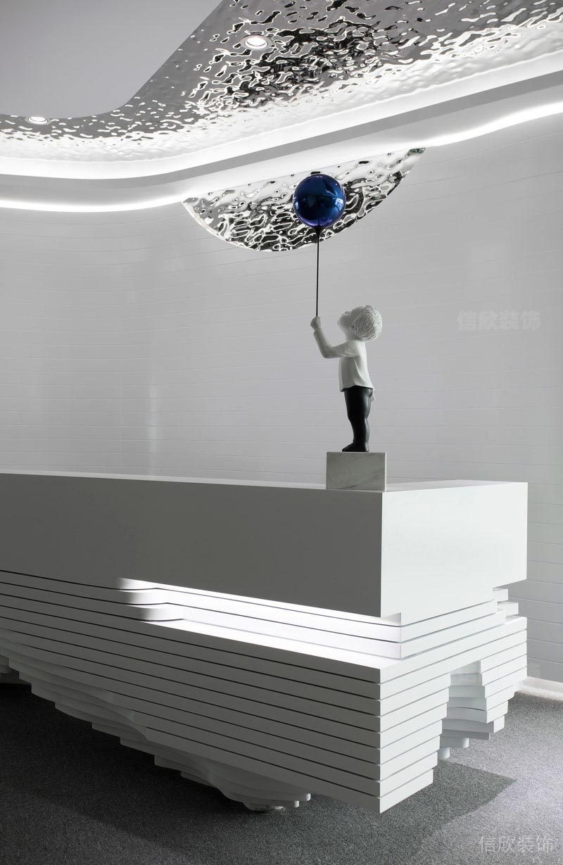 造型多變的世界金融中心公司辦公室裝修設(shè)計(jì)