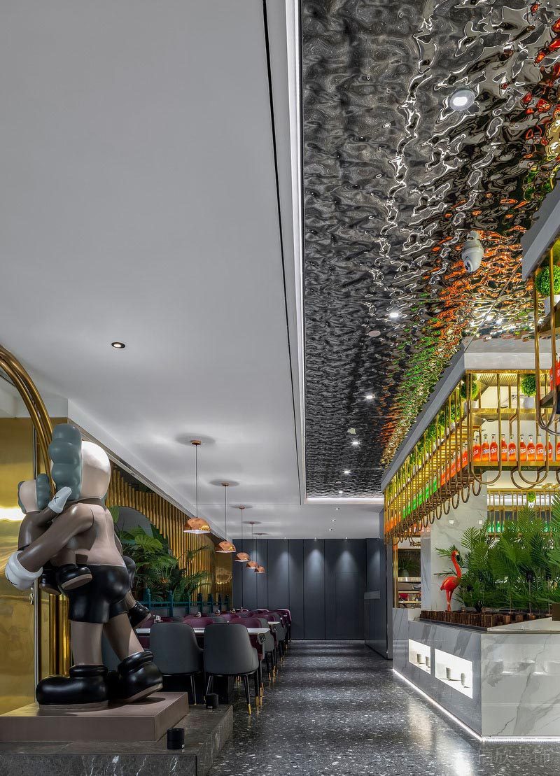 深圳福田自助餐廳裝修設(shè)計藝術(shù)雕塑