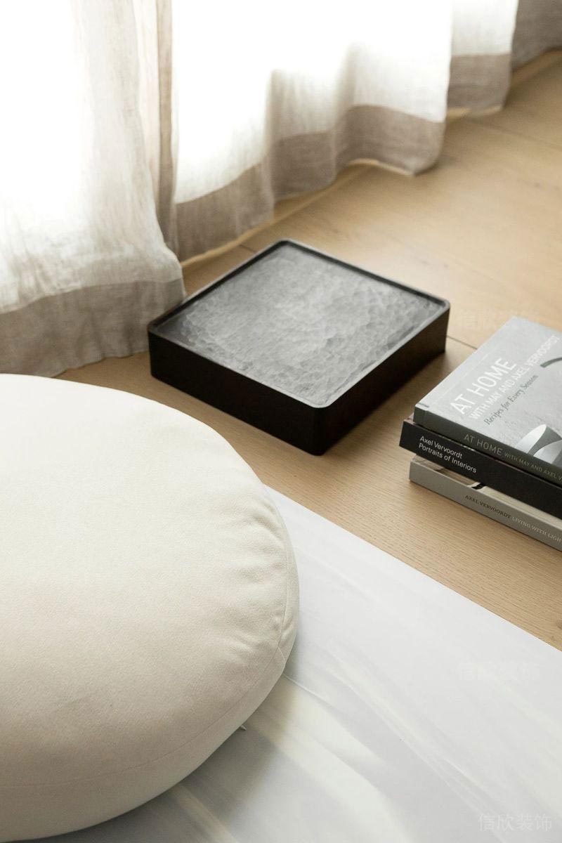 西麗新房裝修白色抱枕 西麗新房裝修白色抱枕