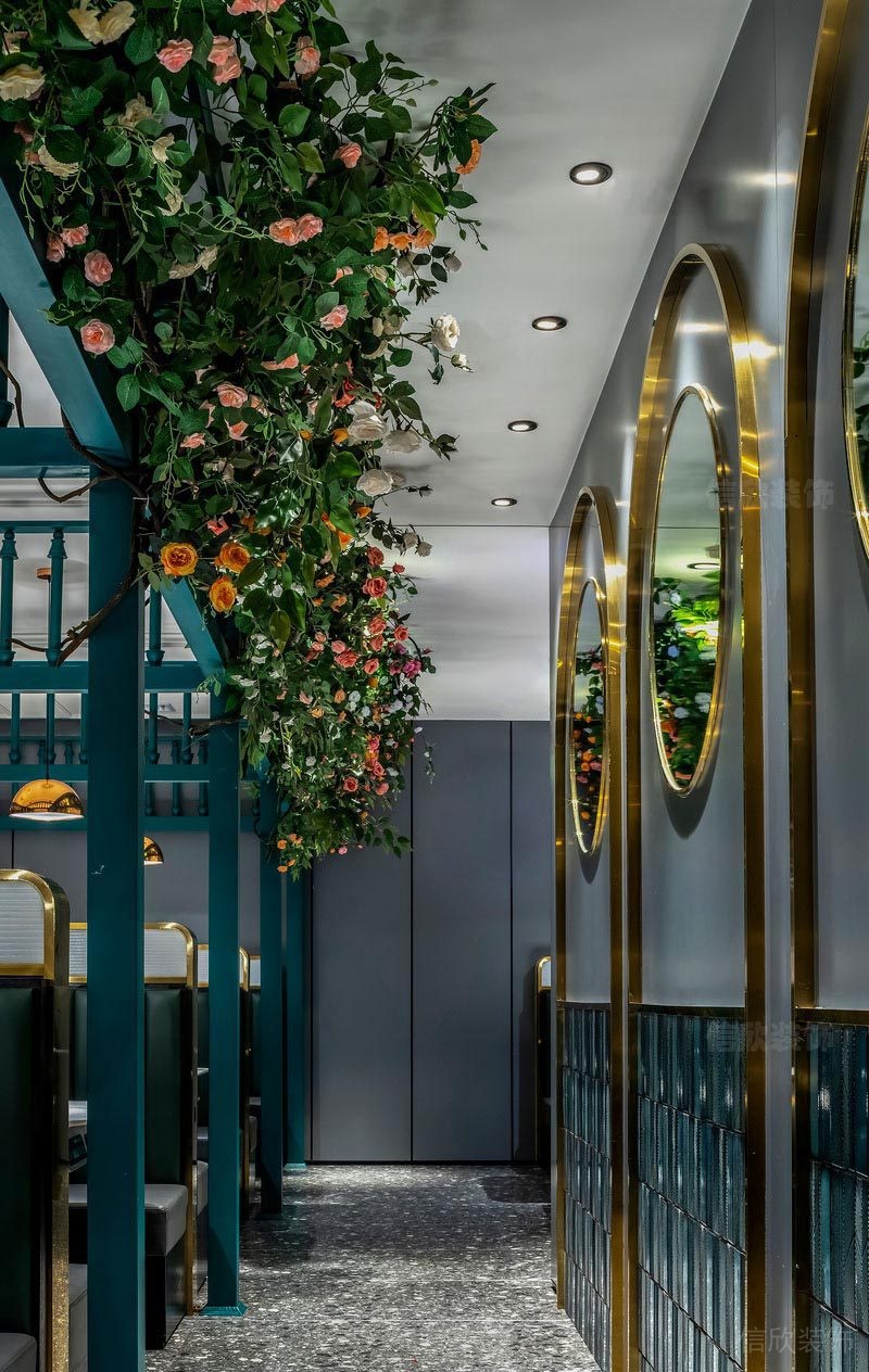 深圳福田自助餐廳裝修設(shè)計造型隔斷