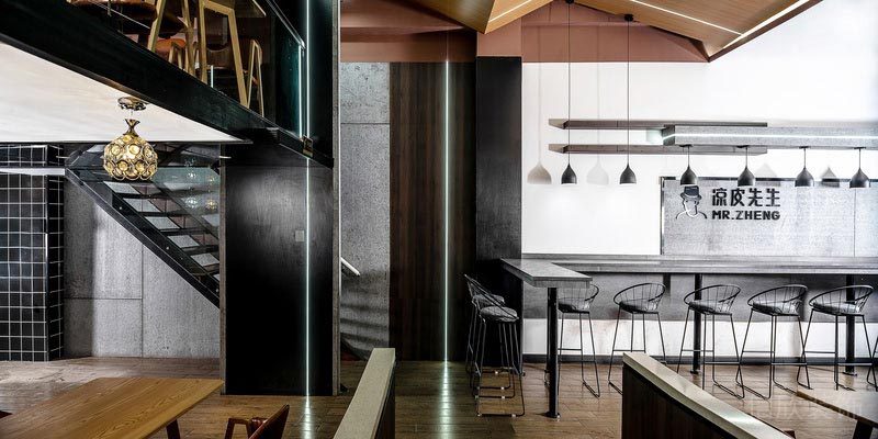 深圳沙尾餐飲裝修設(shè)計公司案例家具組合