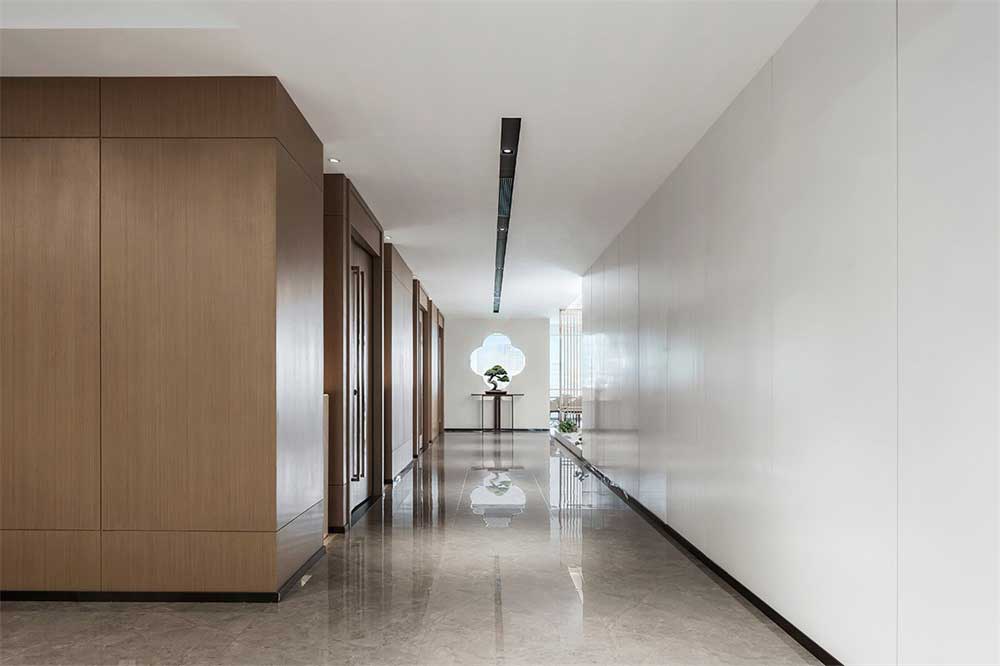 深圳市寶安1000平國中創(chuàng)投辦公室裝修過道 深圳市寶安1000平國中創(chuàng)投辦公室裝修過道