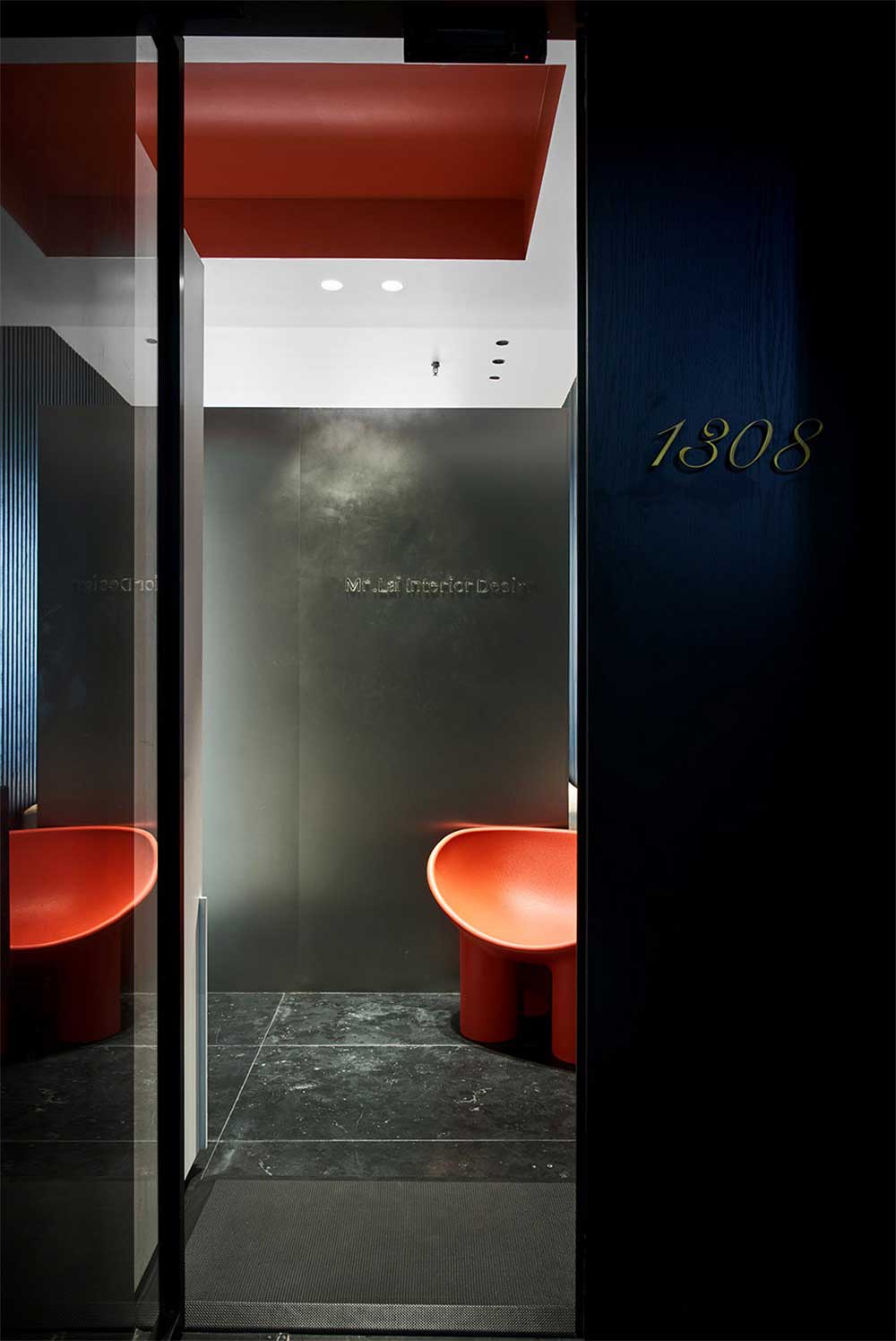 現(xiàn)代家庭公寓式辦公室裝修設(shè)計(jì)玄關(guān)區(qū) 現(xiàn)代家庭公寓式辦公室裝修設(shè)計(jì)玄關(guān)區(qū)