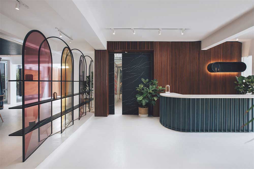 深圳市龍崗800平輕奢風辦公室裝修前臺 深圳市龍崗800平輕奢風辦公室裝修前臺