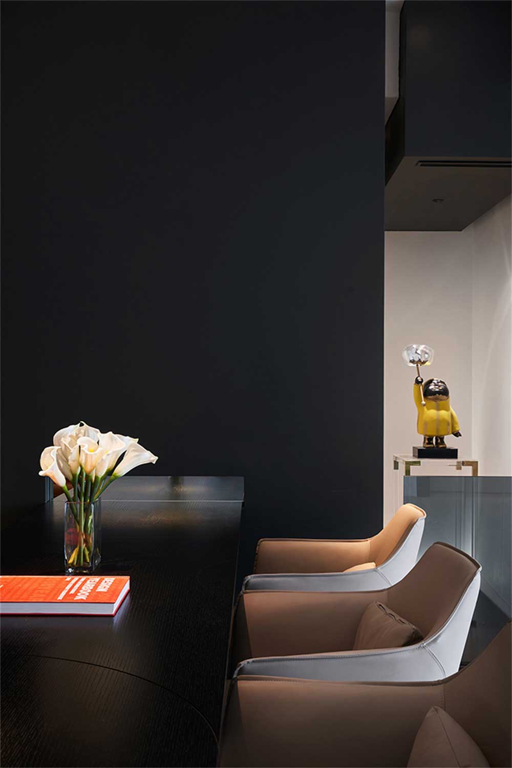 深圳龍崗區(qū)輕奢簡約辦公室設計裝修-洽談區(qū) 深圳龍崗區(qū)輕奢簡約辦公室設計裝修-洽談區(qū)