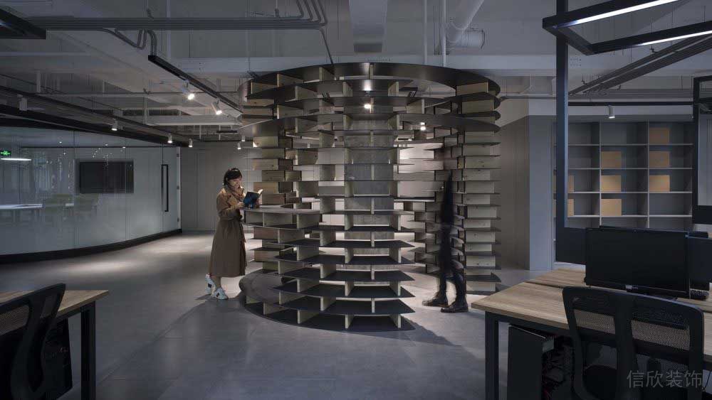 金屬環形柱體設計辦公室裝修工業風效果圖過道