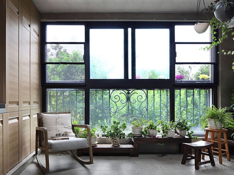 木質(zhì)收納墻柜綠蘿微景觀陽(yáng)臺(tái)開(kāi)放式區(qū)域裝修設(shè)計(jì)效果圖家裝