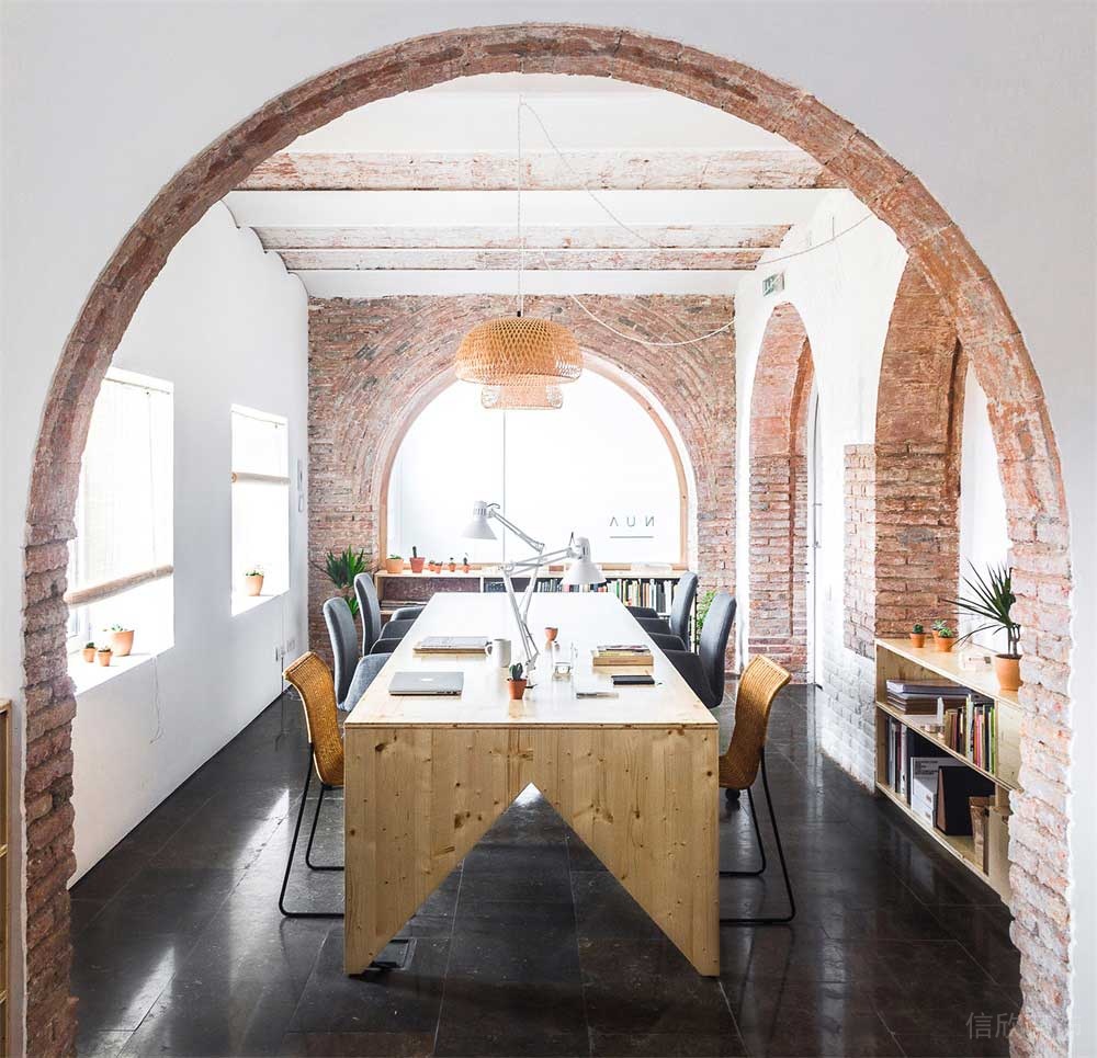 深圳龍崗康利城極簡風(fēng)格小型辦公室裝修設(shè)計(jì)案例辦公區(qū)效果圖