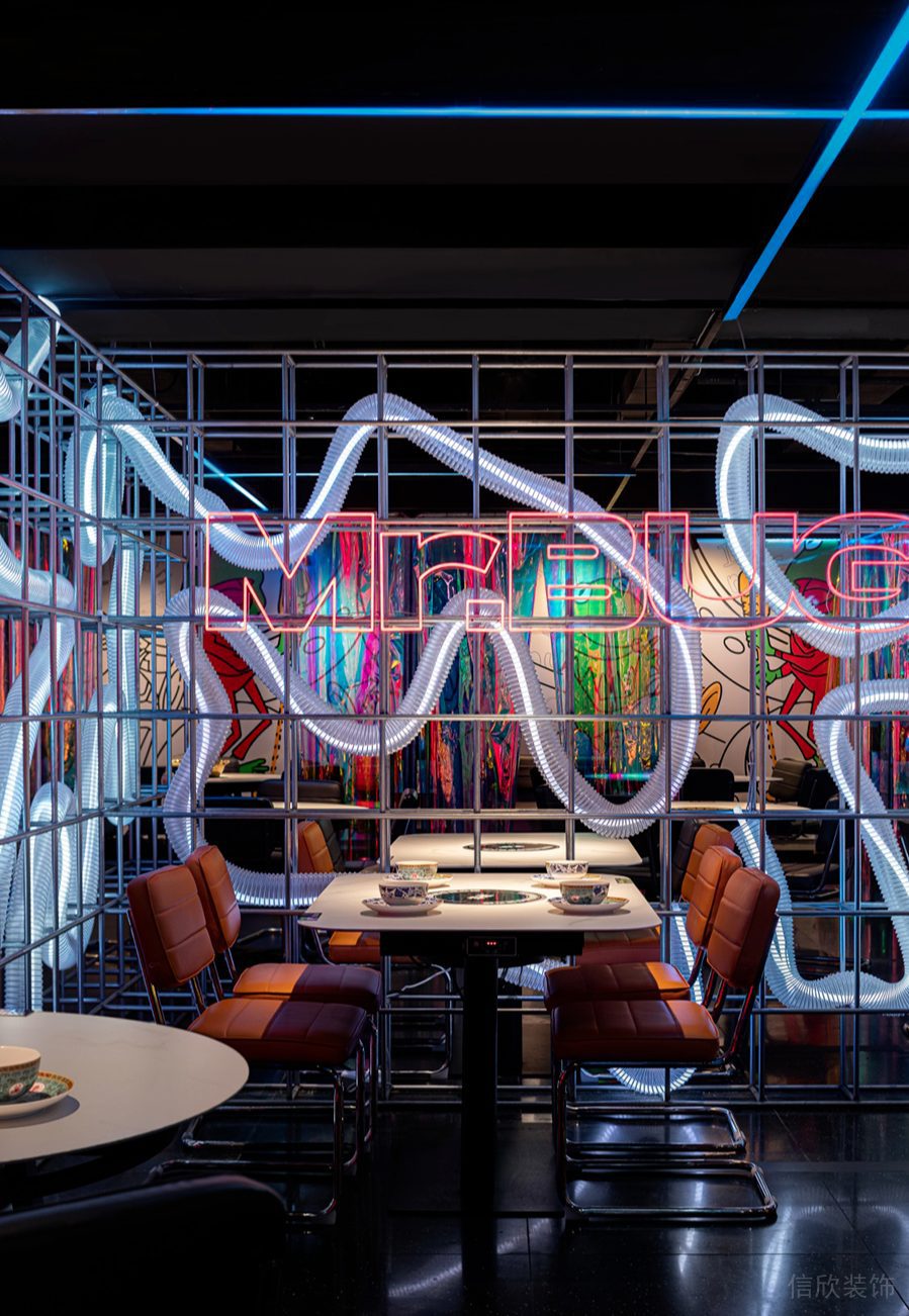 深圳羅湖京基鳳凰印象現(xiàn)代風(fēng)格火鍋店裝修案例四人用餐區(qū) 深圳羅湖京基鳳凰印象現(xiàn)代風(fēng)格火鍋店裝修案例四人用餐區(qū)