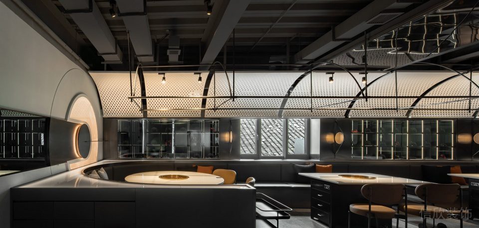 深圳龍華中海匯德理工業風火鍋店裝修案例弧形卡座 深圳龍華中海匯德理工業風火鍋店裝修案例弧形卡座