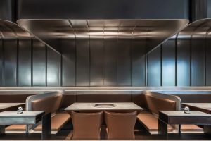 深圳南山海岸城購物中心現代簡約風格火鍋餐廳裝修案例卡座效果圖