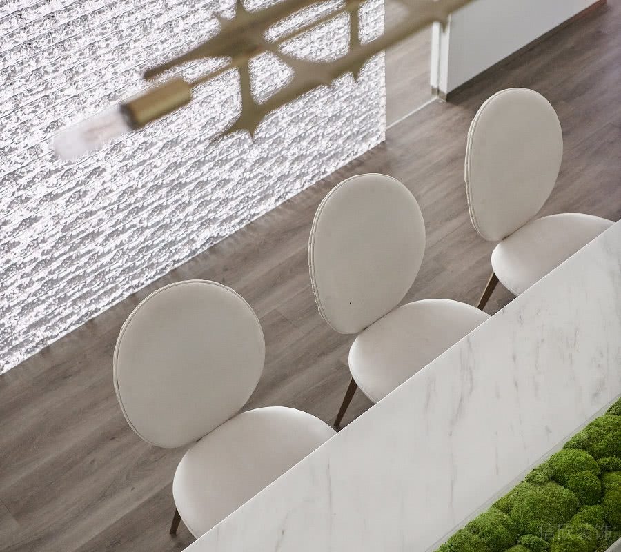 辦公室吧臺(tái)圓形餐椅