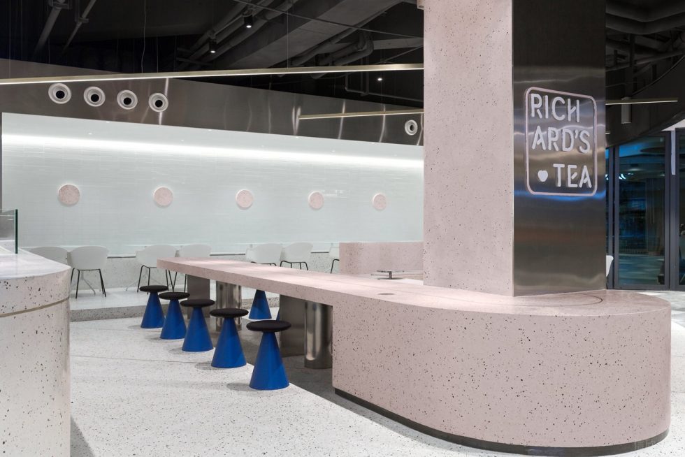 深圳龍崗城龍花園現(xiàn)代簡約風格奶茶店裝修案例粉紅色水磨石島臺 深圳龍崗城龍花園現(xiàn)代簡約風格奶茶店裝修案例粉紅色水磨石島臺