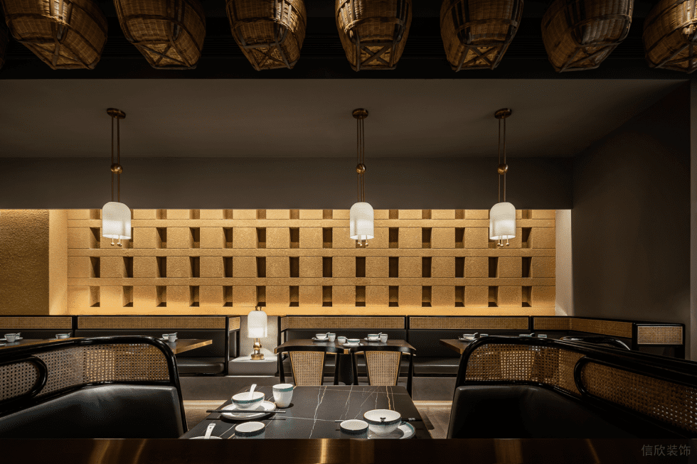 深圳龍崗海航城輕奢新中式客家菜餐廳裝修案例藝術吊燈 深圳龍崗海航城輕奢新中式客家菜餐廳裝修案例藝術吊燈