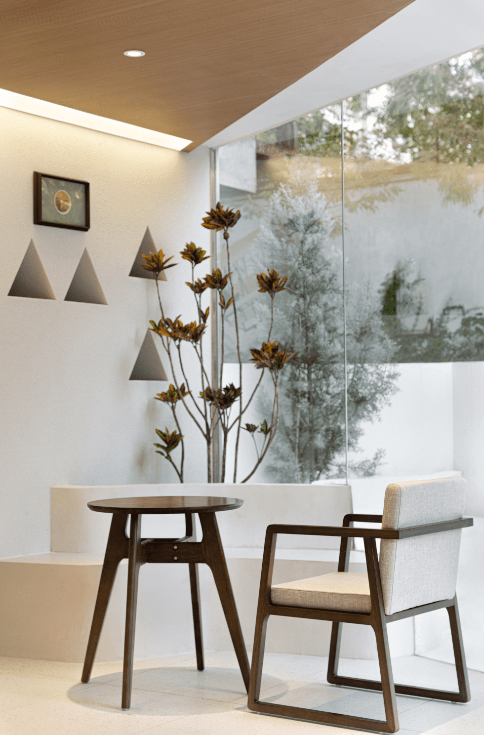 深圳龍崗中海日輝臺簡約風格休閑茶館裝修案例桌椅組合 深圳龍崗中海日輝臺簡約風格休閑茶館裝修案例桌椅組合