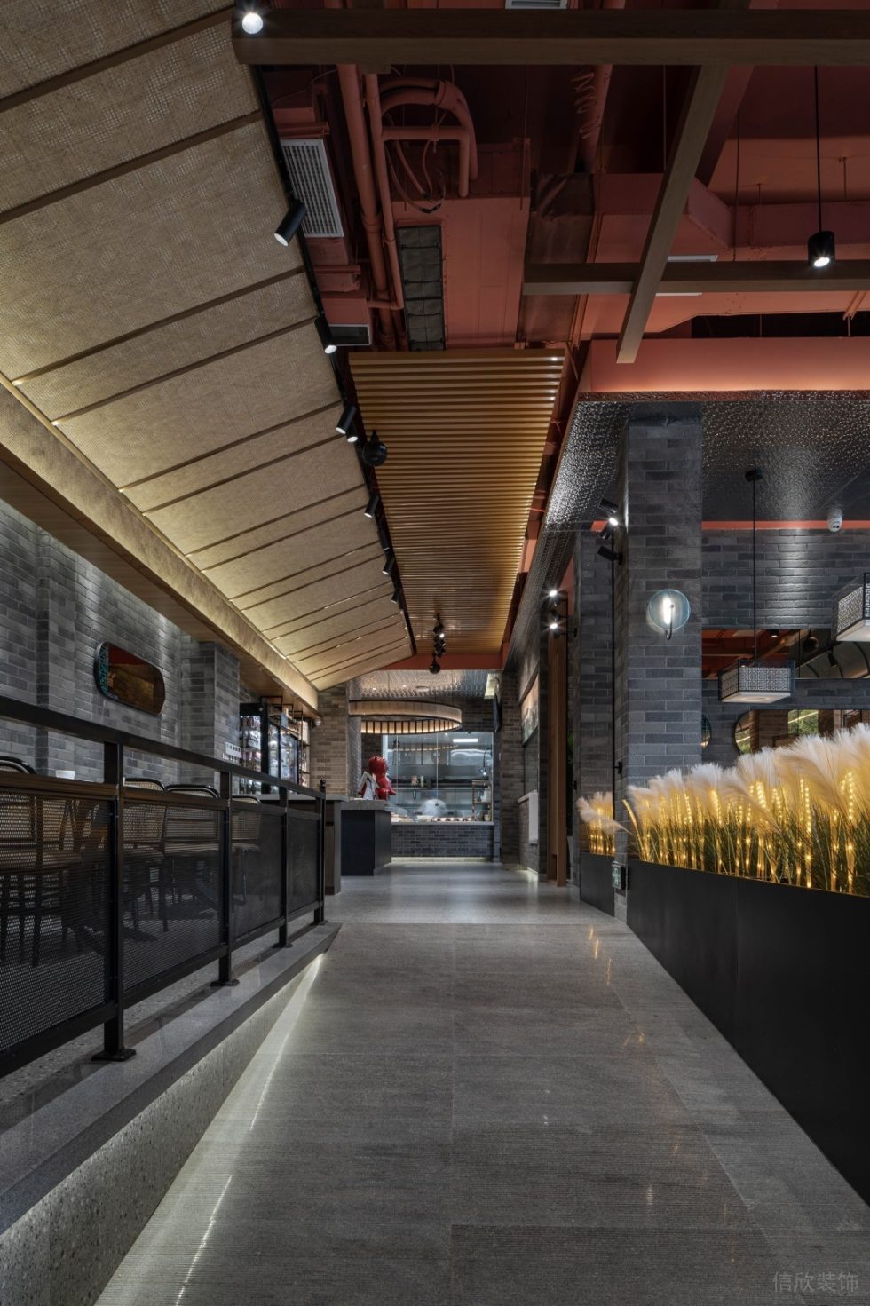 深圳龍崗中糧祥云新中式風(fēng)格粉面店裝修案例過道 深圳龍崗中糧祥云新中式風(fēng)格粉面店裝修案例過道