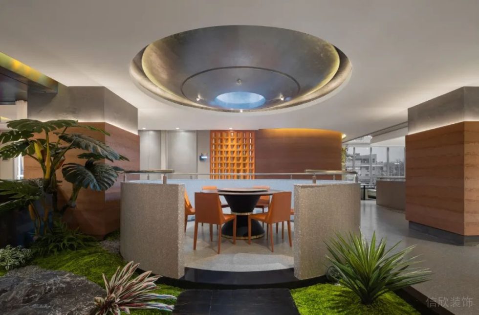 深圳南山海昌大廈現代風格川菜館裝修案例六人用餐區圓弧水磨石圍擋 深圳南山海昌大廈現代風格川菜館裝修案例六人用餐區圓弧水磨石圍擋