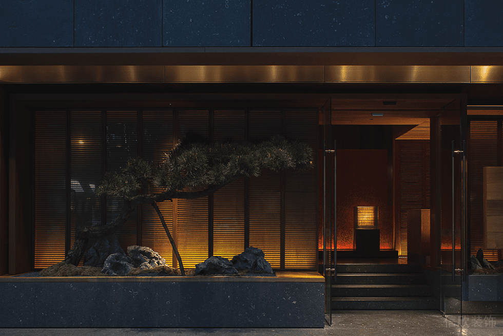 深圳南山華潤前海大廈輕奢新中式粵菜餐廳裝修案例入口 深圳南山華潤前海大廈輕奢新中式粵菜餐廳裝修案例入口