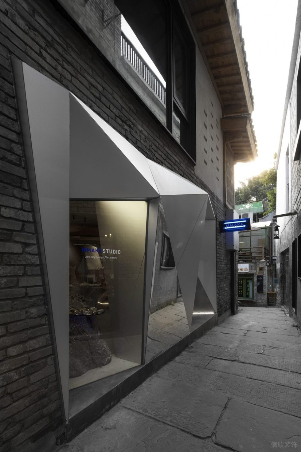 深圳市寶安區西鄉現代風飾品店概念店裝修設計外立面 深圳市寶安區西鄉現代風飾品店概念店裝修設計外立面