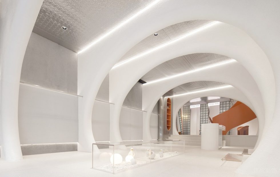 深圳市龍崗區橫崗錦鋪女裝店拱形過道裝修設計 深圳市龍崗區橫崗錦鋪女裝店拱形過道裝修設計