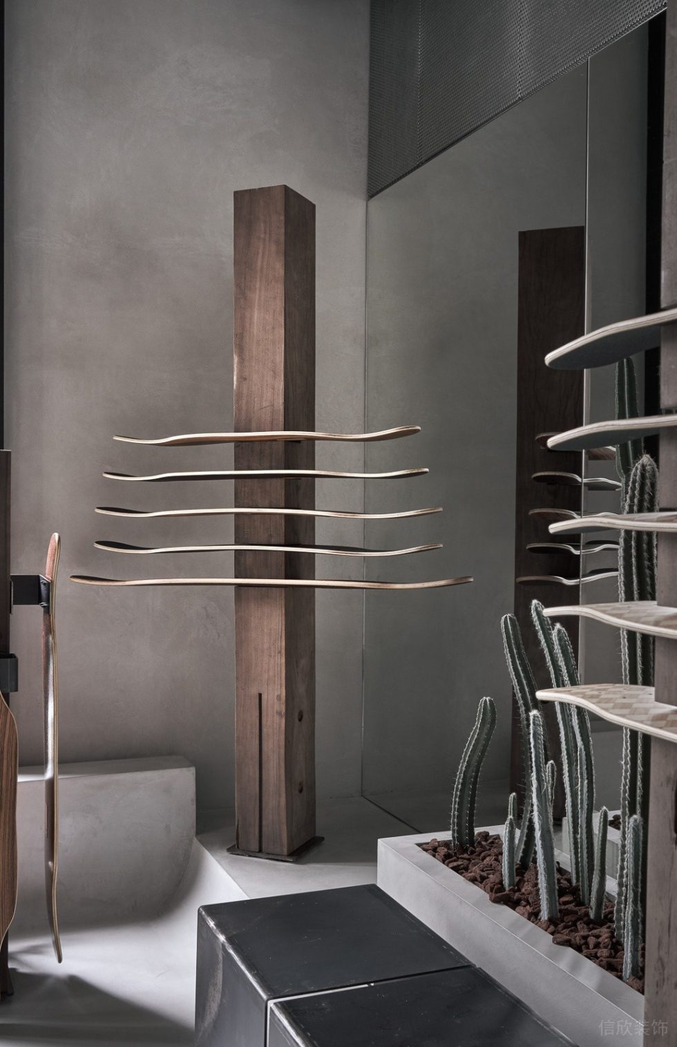 深圳市龍華區民治維也納滑板品牌概念店裝修設計展架燈光效果 深圳市龍華區民治維也納滑板品牌概念店裝修設計展架燈光效果