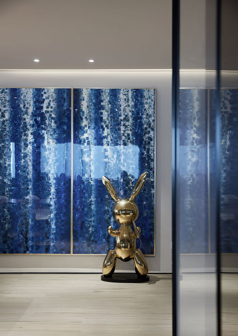 集浩大廈辦公室墻面藍(lán)色藝術(shù)畫(huà)