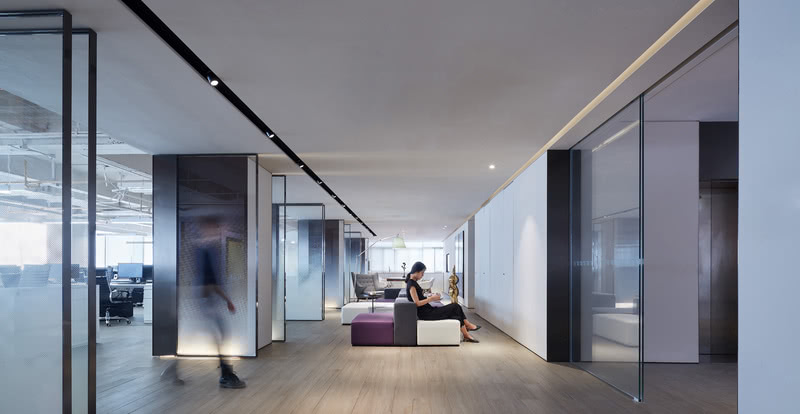 集浩大廈辦公室過(guò)道休息區(qū)裝修