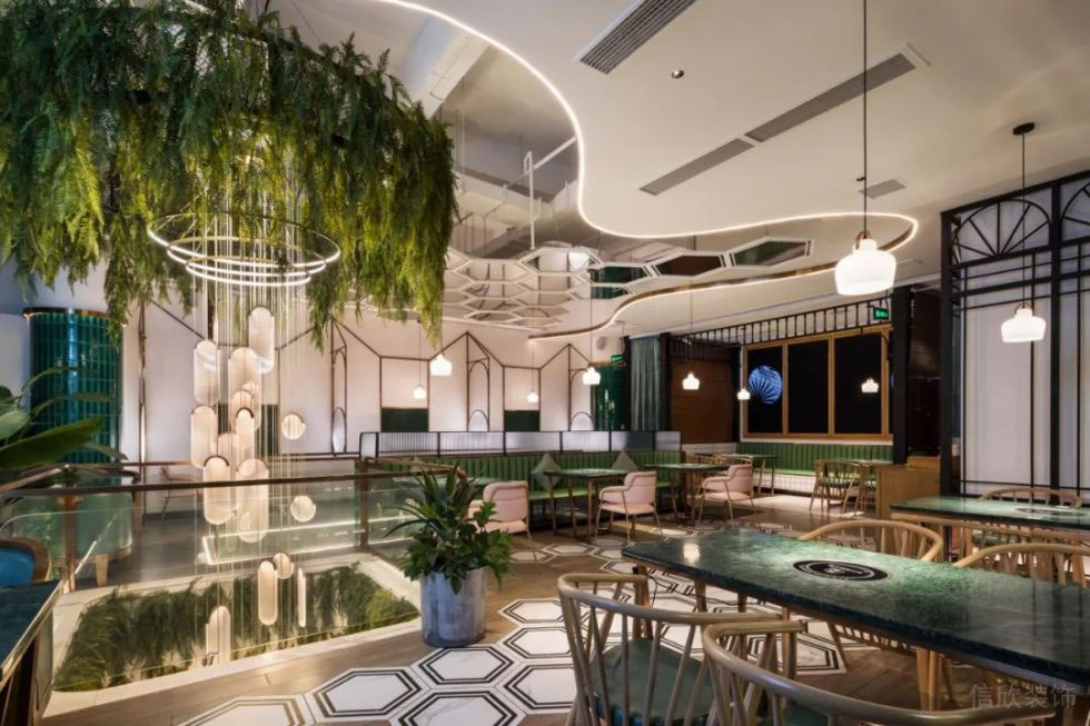 深圳南山方大城北歐輕奢風(fēng)海鮮火鍋餐廳裝修案例藝術(shù)吊燈 深圳南山方大城北歐輕奢風(fēng)海鮮火鍋餐廳裝修案例藝術(shù)吊燈