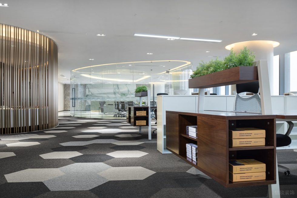 深圳南山振業國際商務中心800平方米現代輕奢風辦公室裝修案例天花 深圳南山振業國際商務中心800平方米現代輕奢風辦公室裝修案例天花