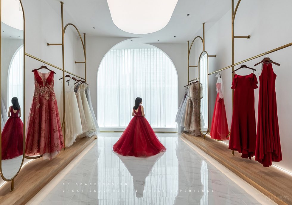 深圳市寶安區(qū)福永現(xiàn)代風(fēng)國際婚紗一品cg店裝修設(shè)計(jì)展示區(qū)