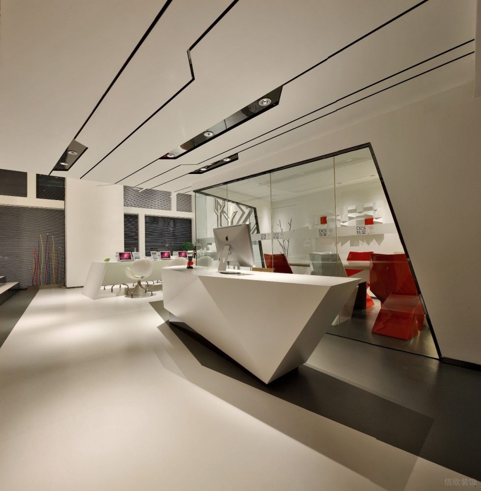 深圳寶安稻興環球科創中心350平方米現代主義科幻風loft辦公室裝修案例前臺 深圳寶安稻興環球科創中心350平方米現代主義科幻風loft辦公室裝修案例前臺