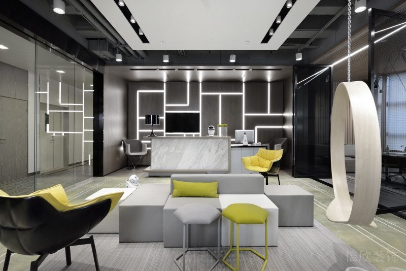 深圳寶安正中華麗中心200平方米現(xiàn)代主義黑白灰色調(diào)辦公室裝修案例前廳服務(wù)臺 深圳寶安正中華麗中心200平方米現(xiàn)代主義黑白灰色調(diào)辦公室裝修案例前廳服務(wù)臺