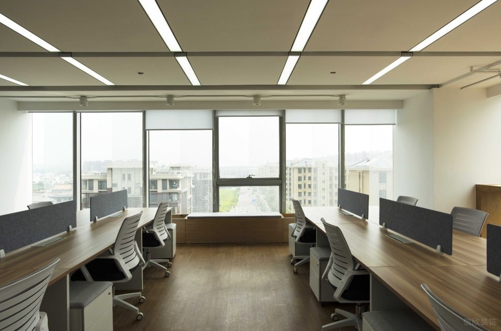 深圳南山陽光粵海大廈2800平方米現代主義自然風辦公室裝修案例辦公區 深圳南山陽光粵海大廈2800平方米現代主義自然風辦公室裝修案例辦公區