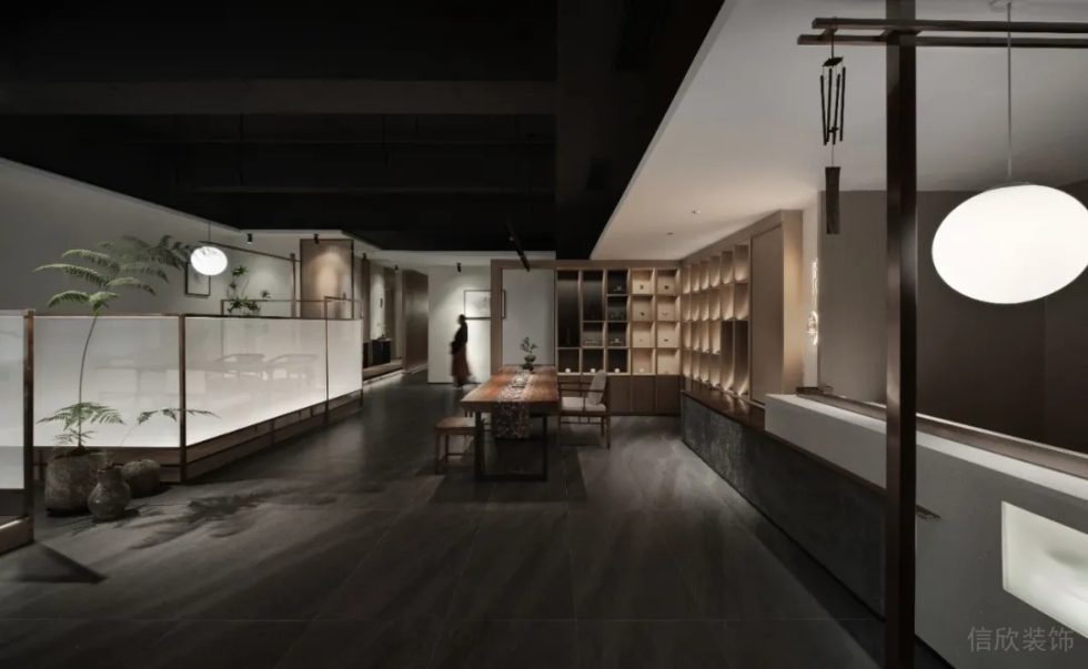 深圳南山區(qū)黑金新中式茶樓過道區(qū)域裝飾設(shè)計(jì)