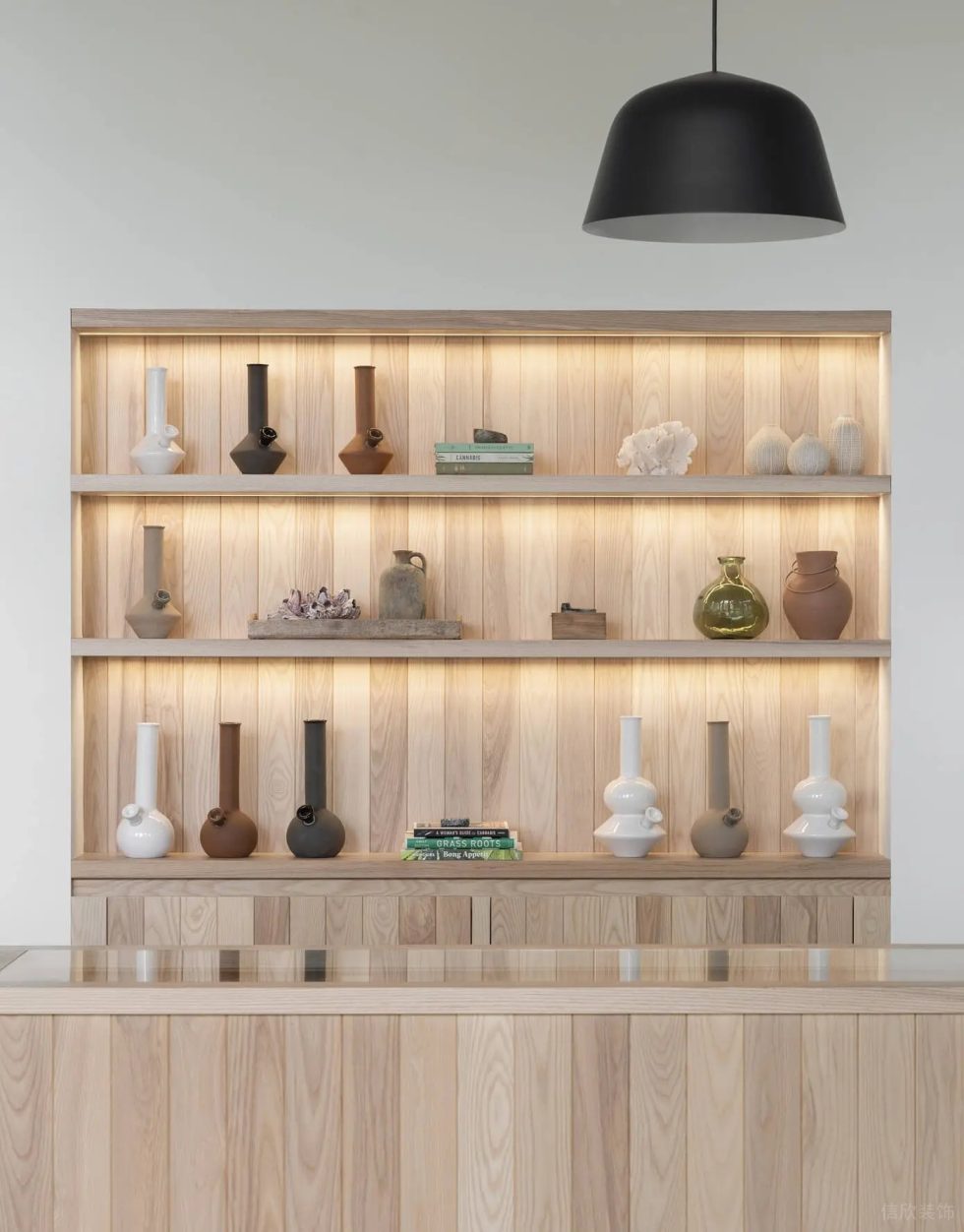 深圳市福田區華強原木風海藻品牌 SeaWeed Co旗艦店裝修設計-原木風展柜 深圳市福田區華強原木風海藻品牌 SeaWeed Co旗艦店裝修設計-原木風展柜