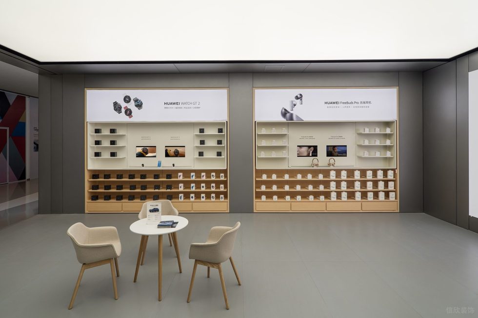 深圳市福田區(qū)上下沙現(xiàn)代風(fēng)華為k11旗艦店裝修設(shè)計(jì)-原木風(fēng)壁柜展示區(qū) 深圳市福田區(qū)上下沙現(xiàn)代風(fēng)華為k11旗艦店裝修設(shè)計(jì)-原木風(fēng)壁柜展示區(qū)