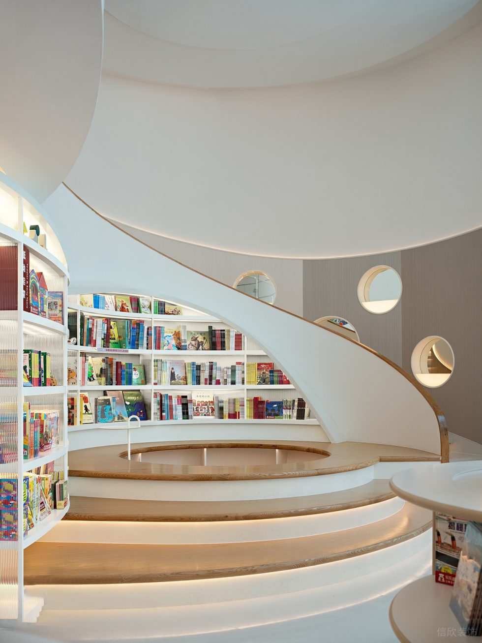 深圳市福田區香蜜湖現代風meiyi美懿兒童書店裝修設計-白色樓梯間書架 深圳市福田區香蜜湖現代風meiyi美懿兒童書店裝修設計-白色樓梯間書架