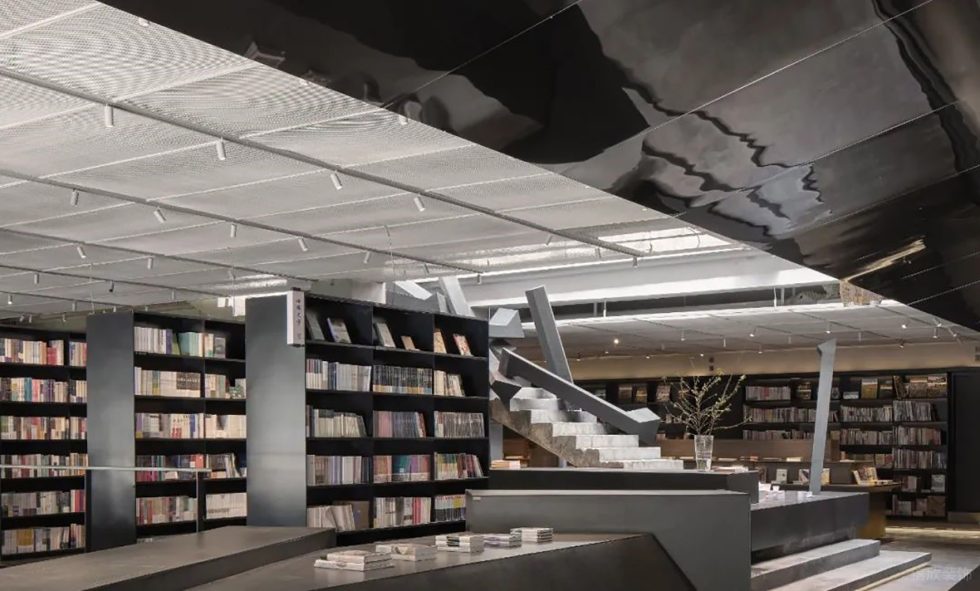 深圳市羅湖區(qū)翠竹止間麓山南現(xiàn)代風(fēng)書店裝修設(shè)計(jì)實(shí)景圖-書籍陳列區(qū) 深圳市羅湖區(qū)翠竹止間麓山南現(xiàn)代風(fēng)書店裝修設(shè)計(jì)實(shí)景圖-書籍陳列區(qū)