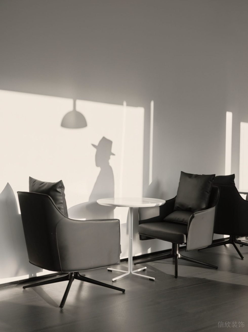 深圳市南山區(qū)華僑城大廈白色調(diào)極簡主義風(fēng)格辦公室裝修設(shè)計案例 局部小角落