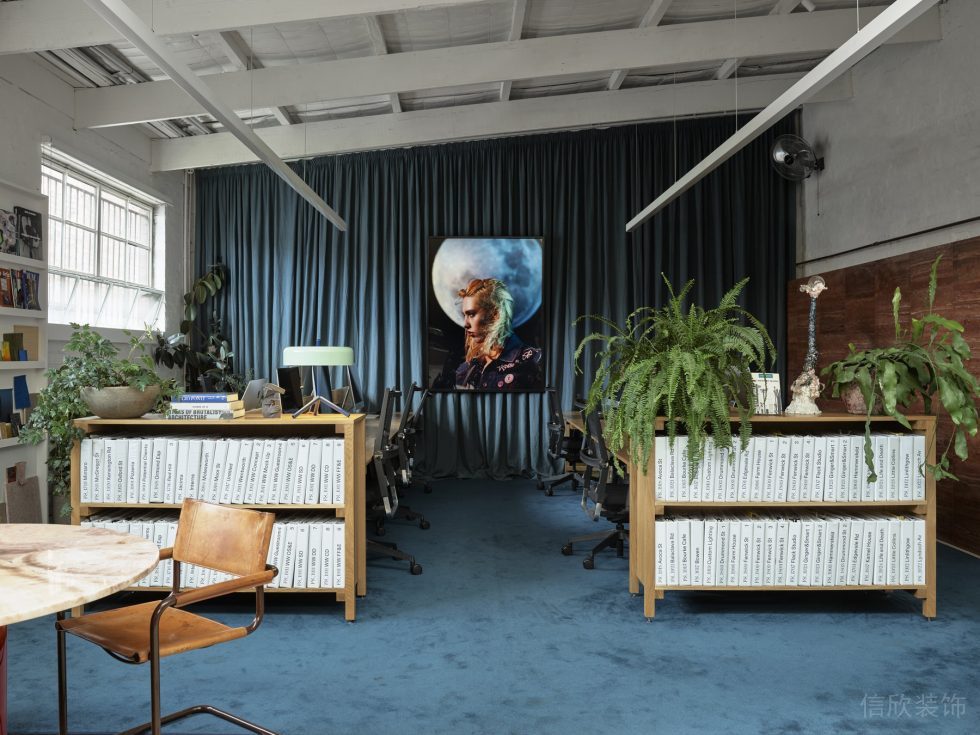 深圳市南山區(qū)深圳灣科技生態(tài)園地中海風(fēng)格辦公室裝修設(shè)計方案 開放式工作區(qū)