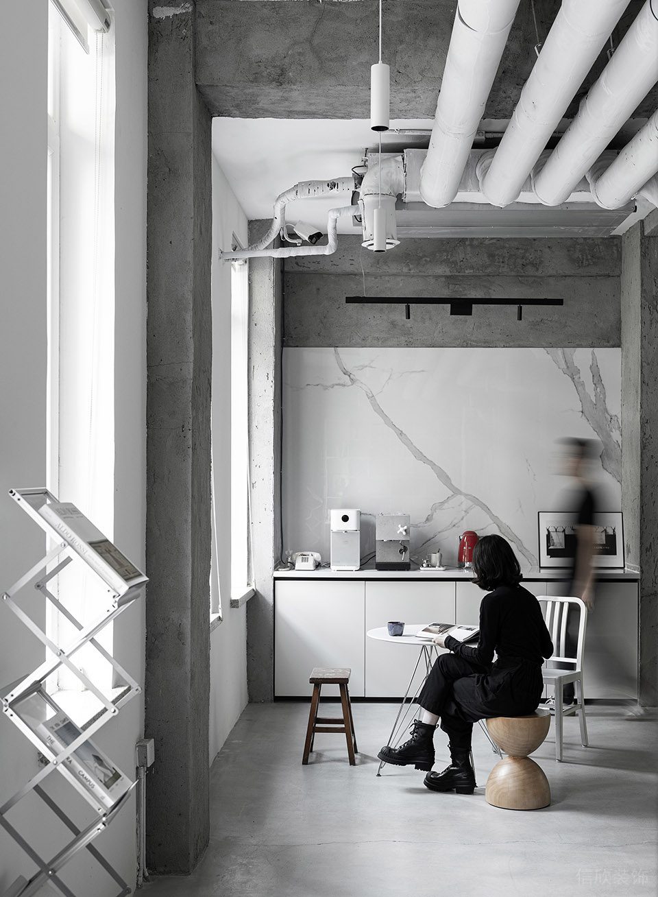 簡歐工業風辦公室裝修方案 茶水間休息區