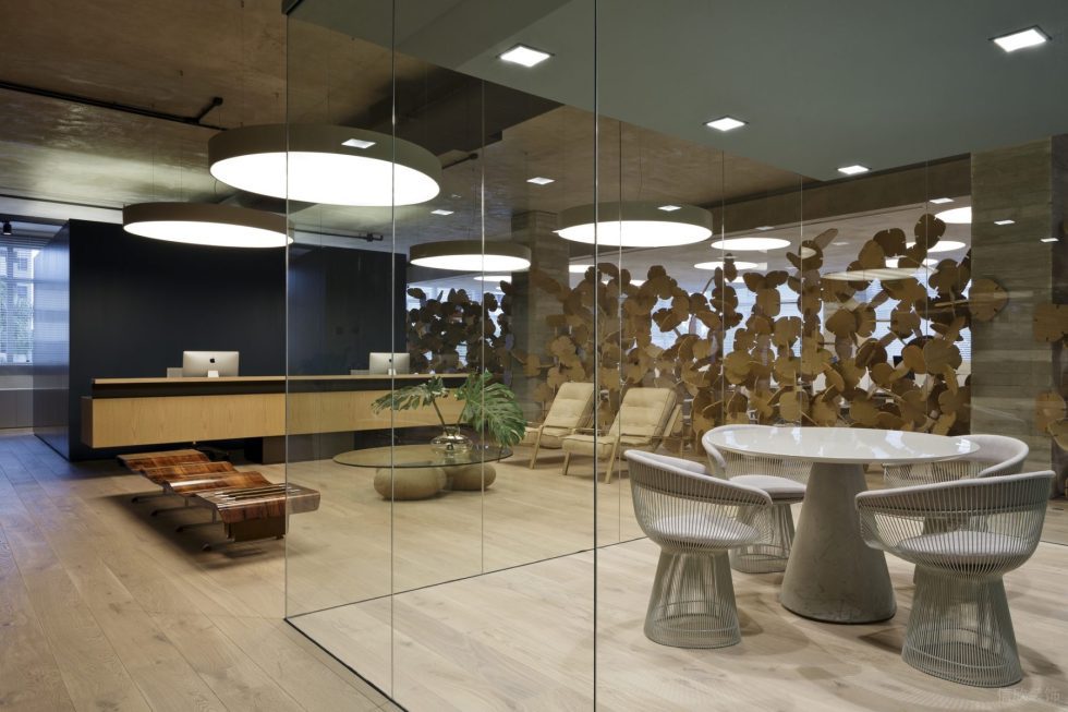 簡約原木風辦公室裝修設計原木色接待臺 簡約原木風辦公室裝修設計原木色接待臺