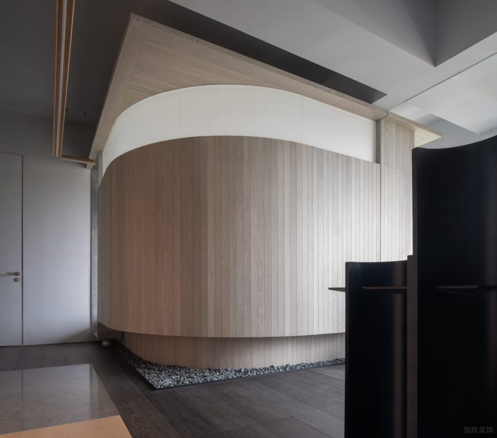 木質(zhì)簡約風辦公室裝修設(shè)計原木色弧形墻體 木質(zhì)簡約風辦公室裝修設(shè)計原木色弧形墻體