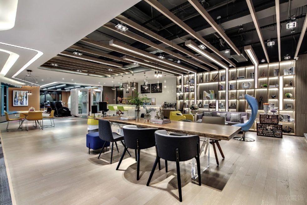 淺色調(diào)科幻現(xiàn)代風(fēng)辦公室裝修設(shè)計(jì)木紋色休閑活動(dòng)廳 淺色調(diào)科幻現(xiàn)代風(fēng)辦公室裝修設(shè)計(jì)木紋色休閑活動(dòng)廳