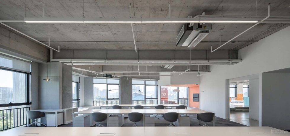 時(shí)尚極簡(jiǎn)風(fēng)辦公室裝修設(shè)計(jì)純白色辦公桌 時(shí)尚極簡(jiǎn)風(fēng)辦公室裝修設(shè)計(jì)純白色辦公桌