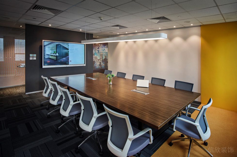 時尚簡約風辦公室裝修設計灰白黃三色會議室 時尚簡約風辦公室裝修設計灰白黃三色會議室