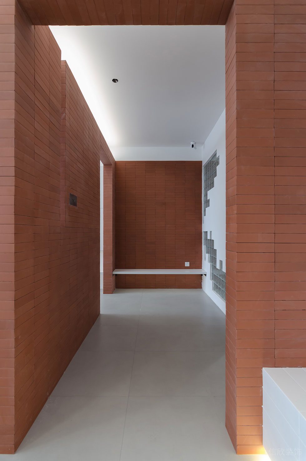 深圳南山后海海信南方簡約工業風風辦公室裝修設計案例 過道