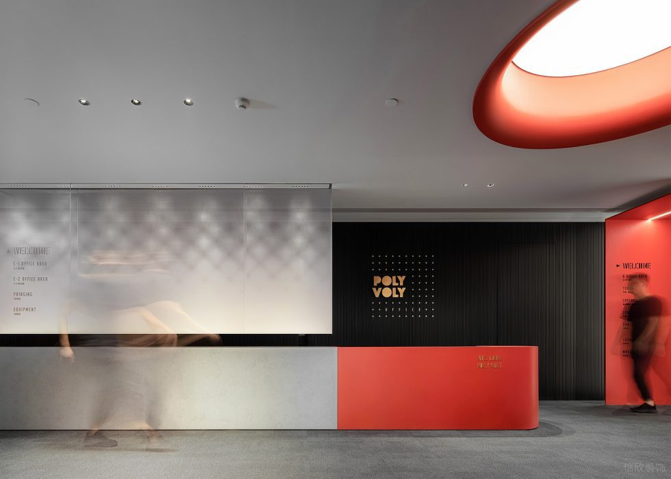 深圳市南山區(qū)保利城大廈1500平方米現(xiàn)代主義辦公室 前臺